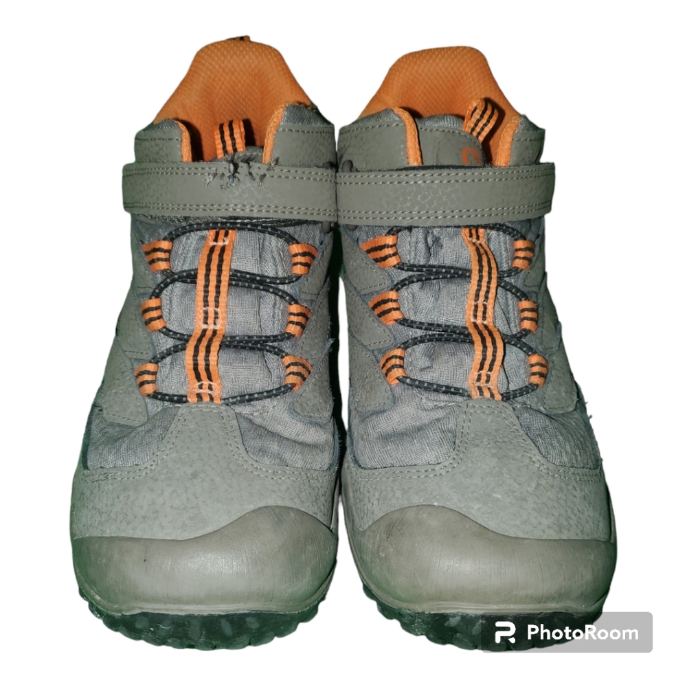 Children's Merrell sneakers